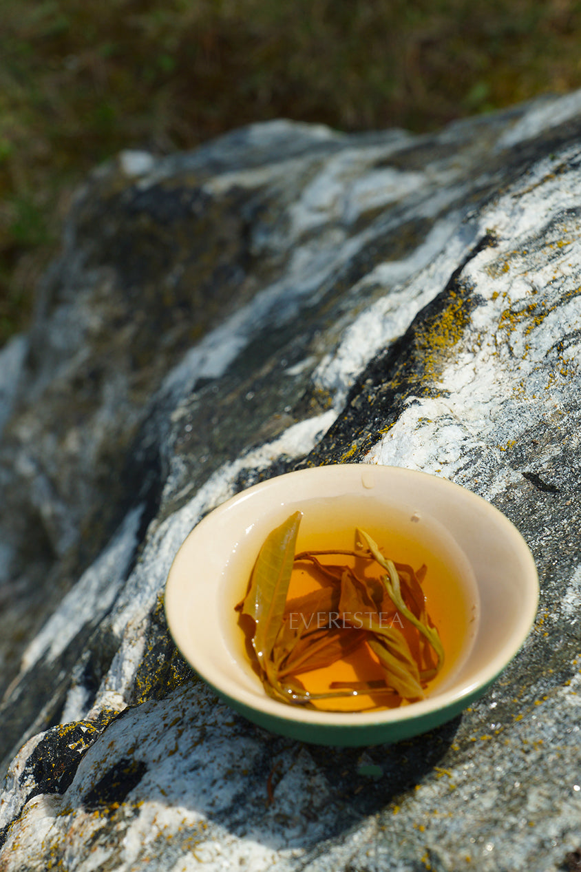Snow Mountain Hundred-Year-Old Ancient Tree Green Tea 2021